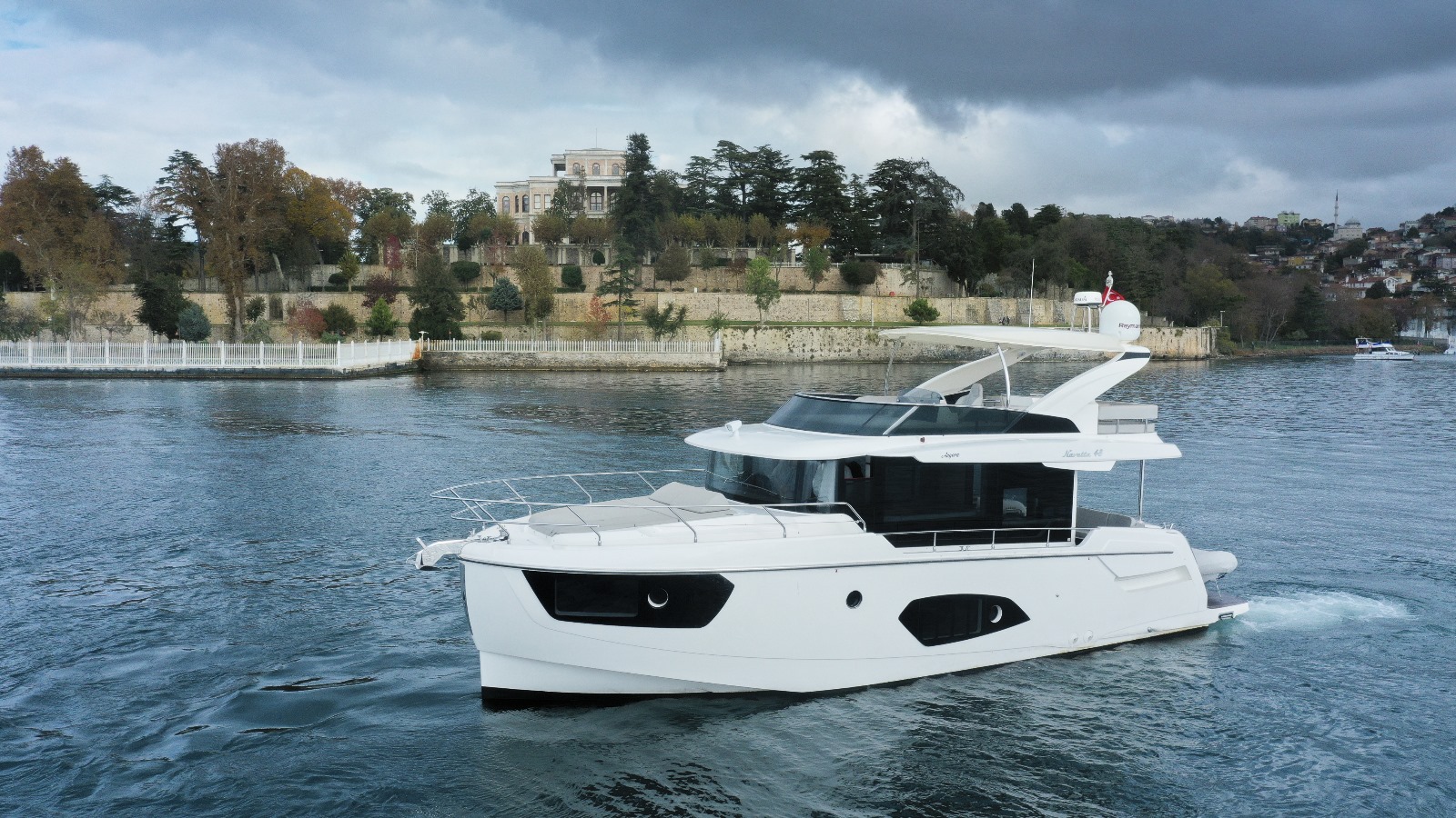 Absolute Navetta 48