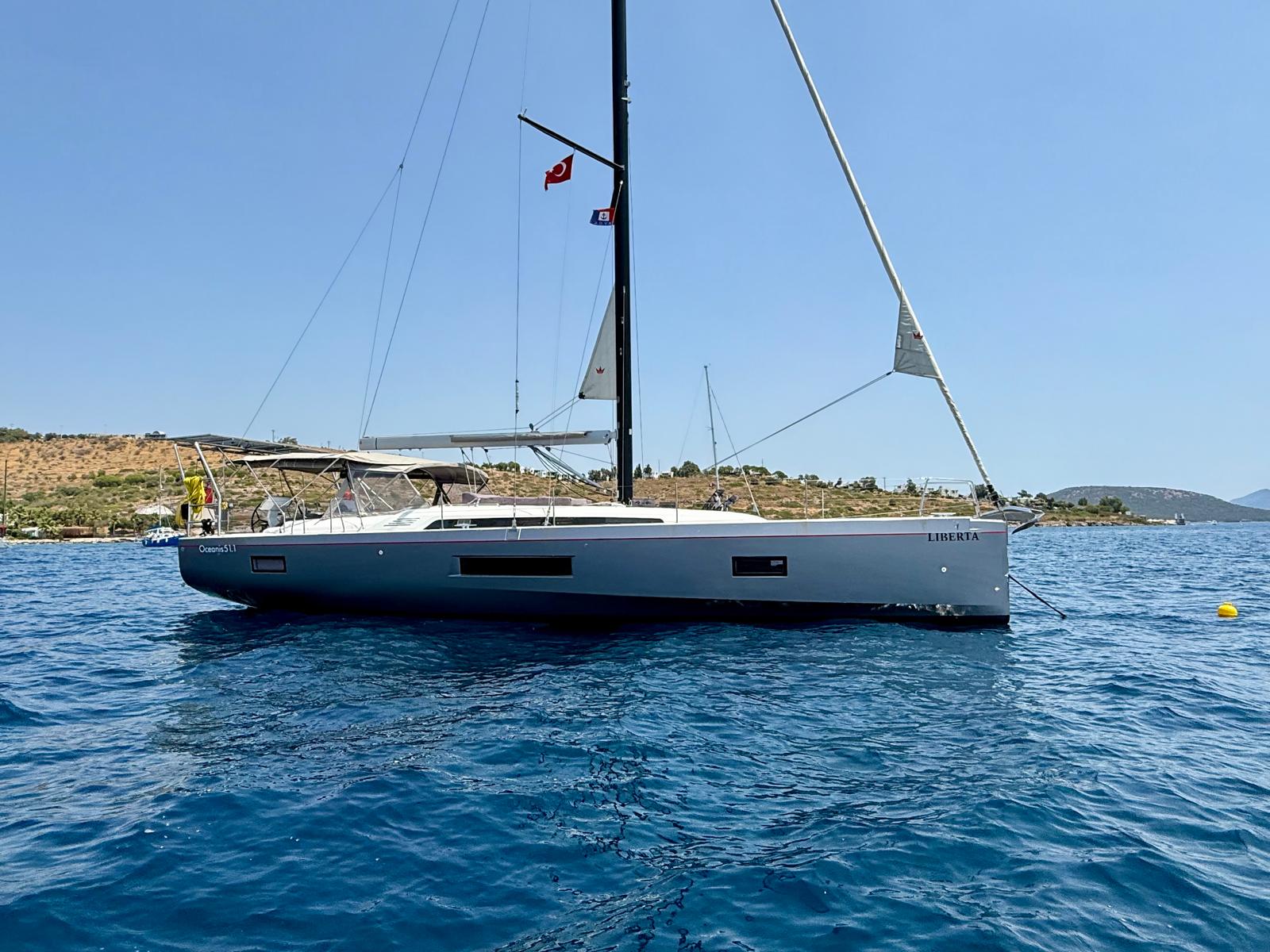 Beneteau Oceanis 51.1