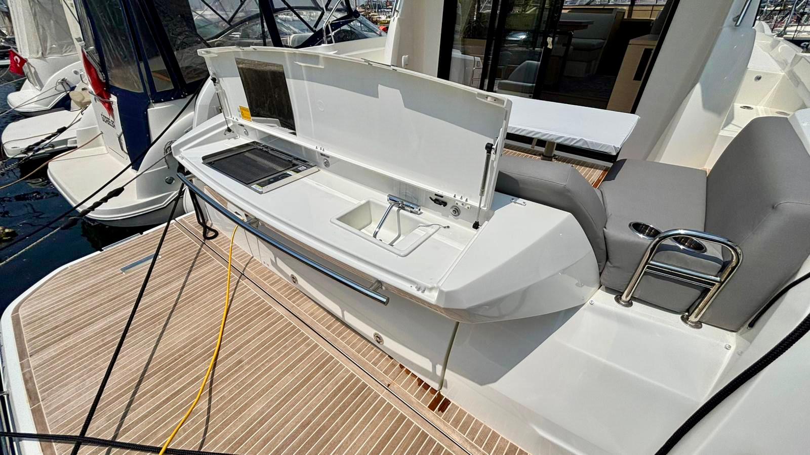Prestige 420S