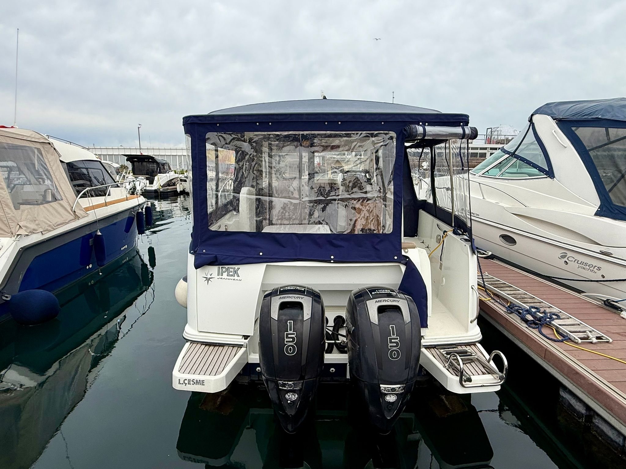 Jeanneau Merry Fisher 855