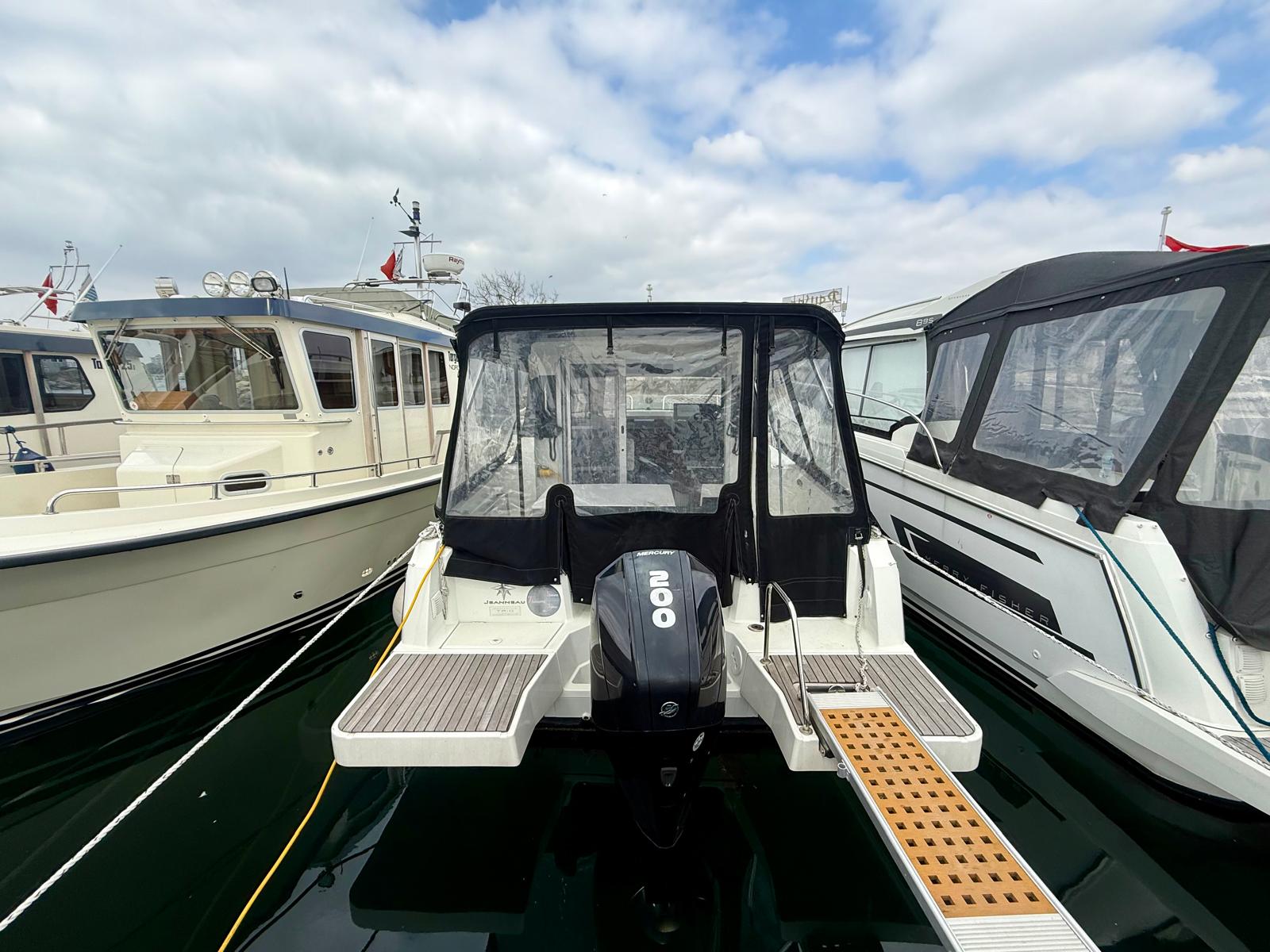 Jeanneau Merry Fisher 795 