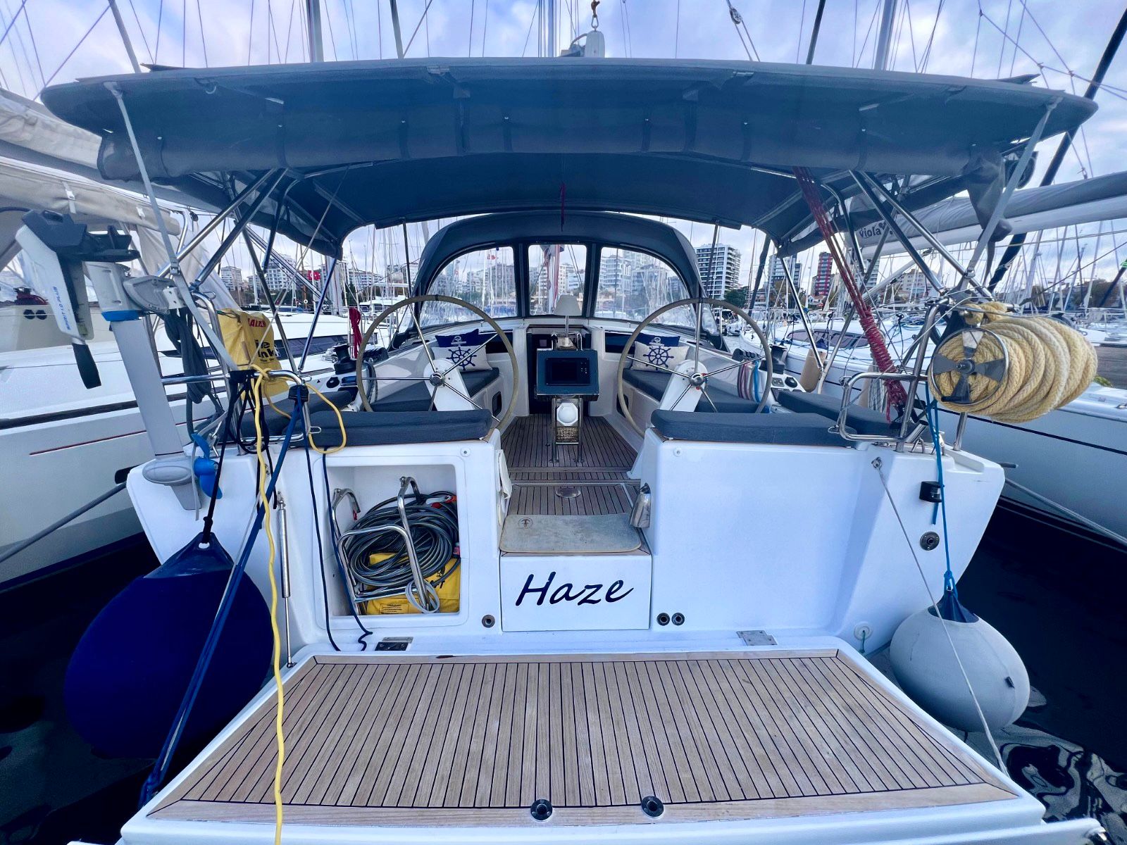 Hanse 385
