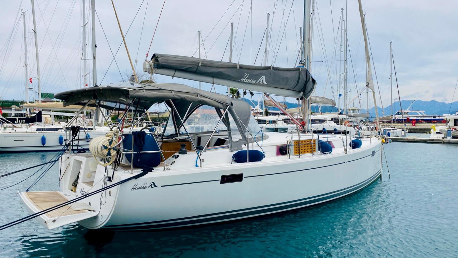 Hanse 385
