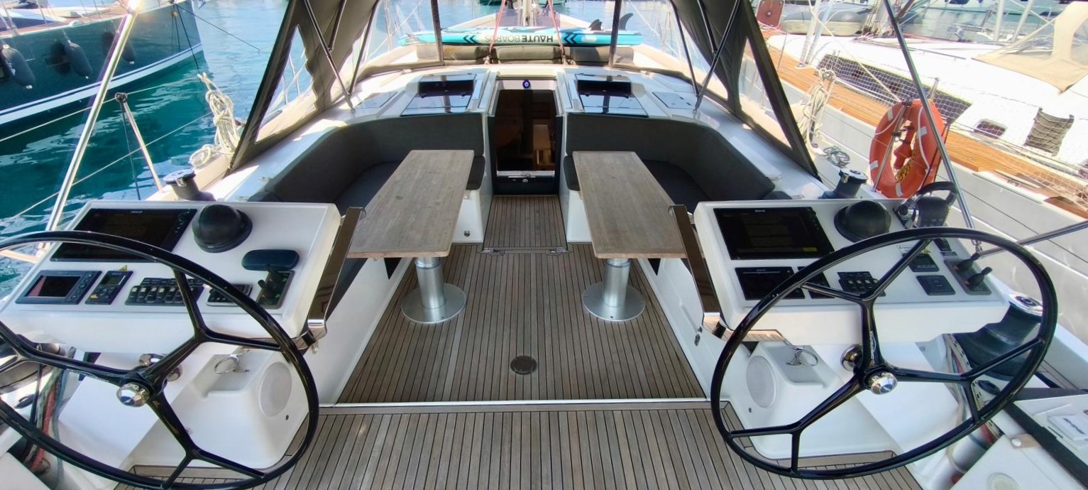 Hanse 588